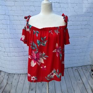 NWT Francesca’s Strapless Flower Top, Medium